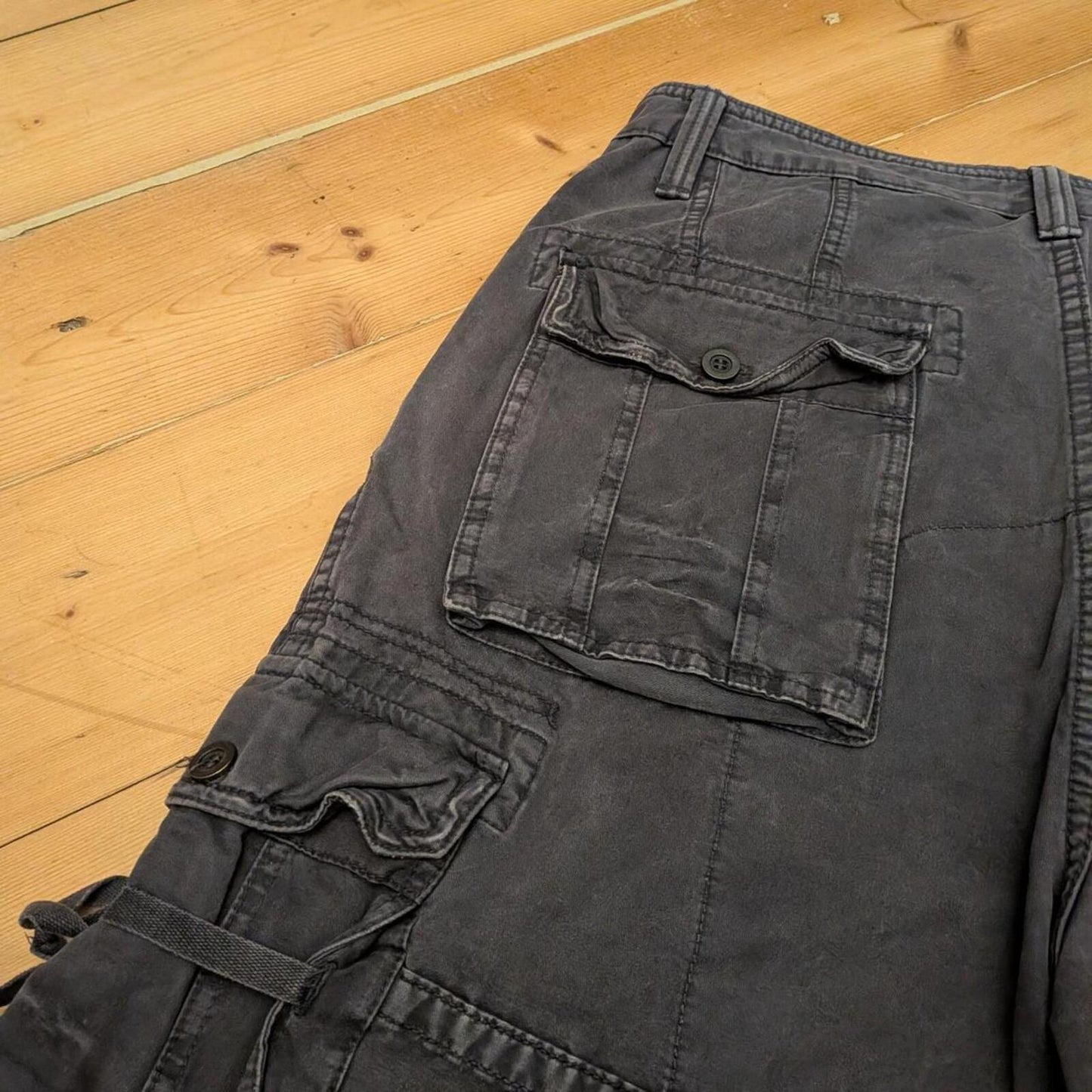 AllSaints Shorts (30)