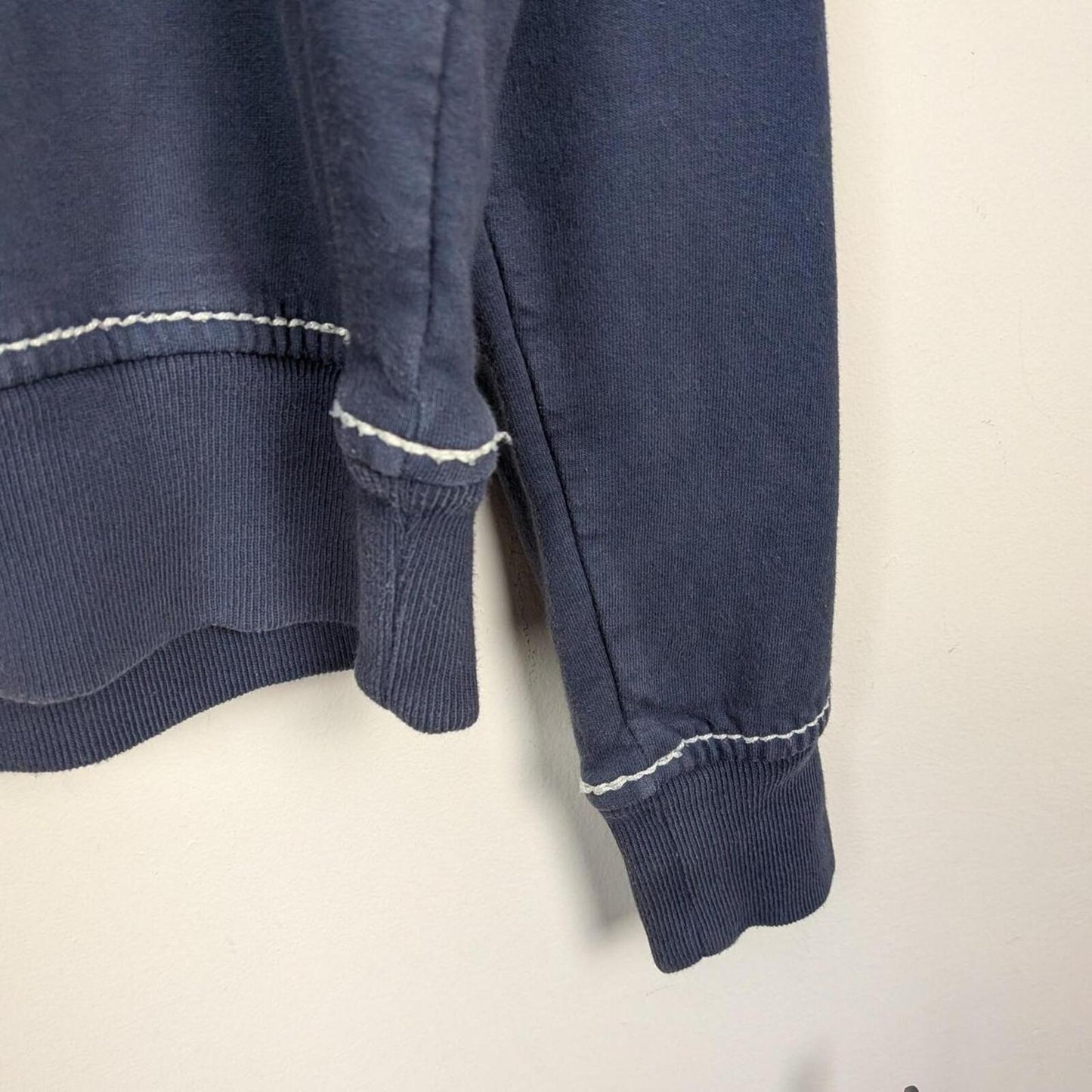 True Religion Sweater (XL)