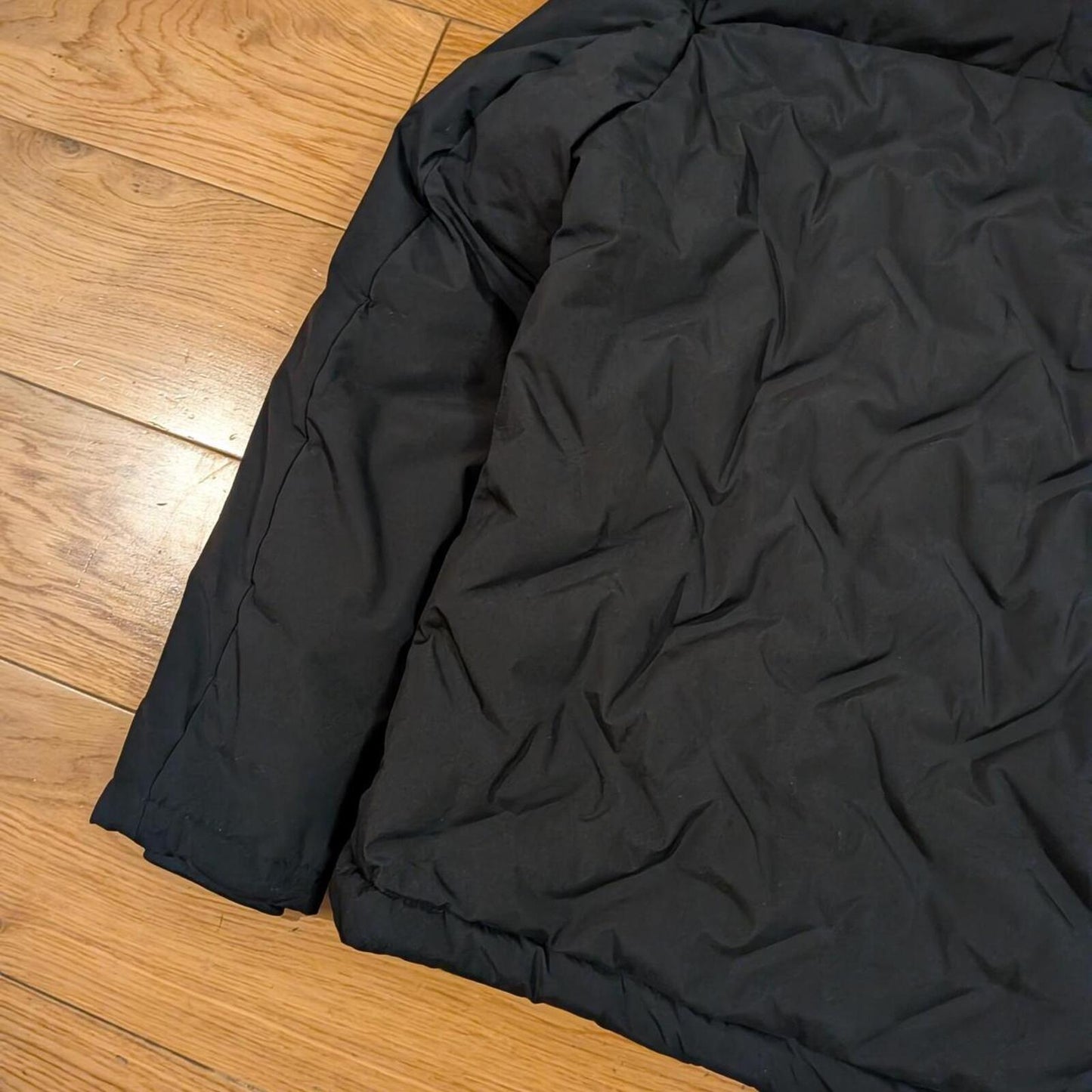 Montbell Puffer Jacket (M)