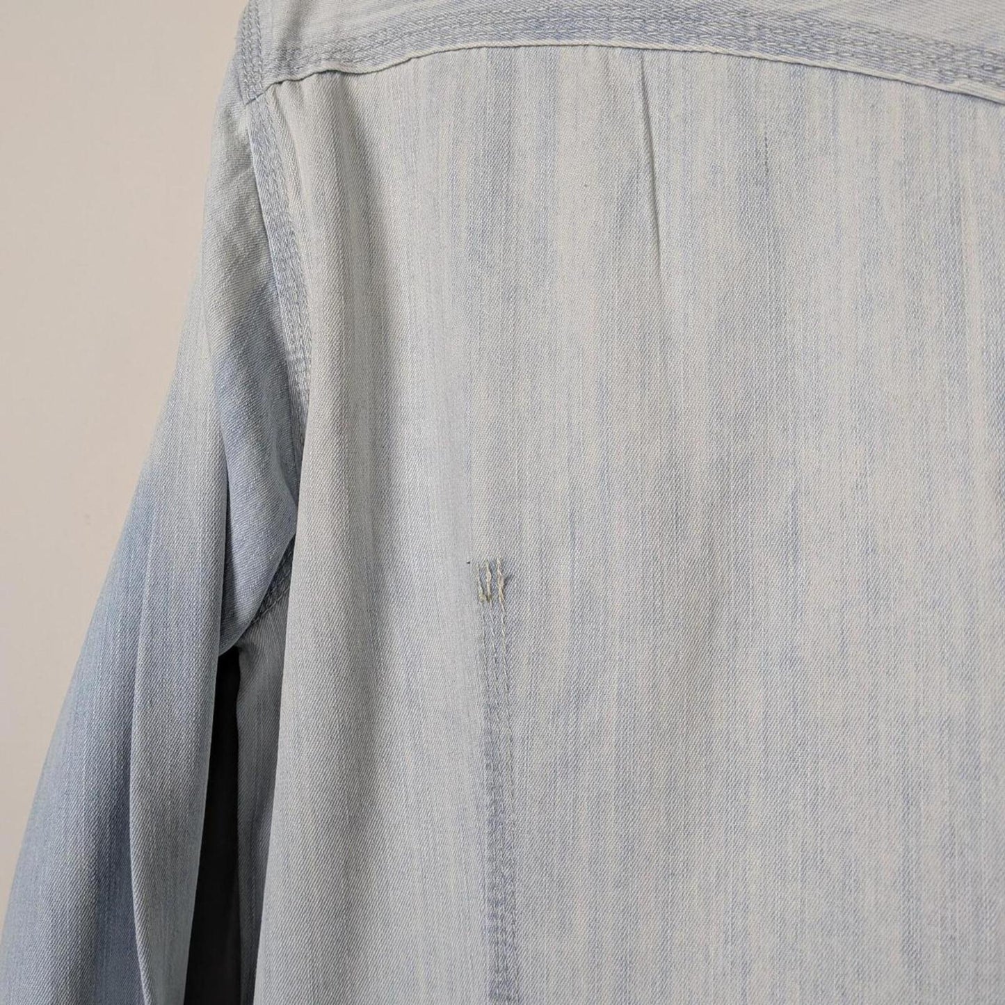 True Religion Rocky Shirt (M)