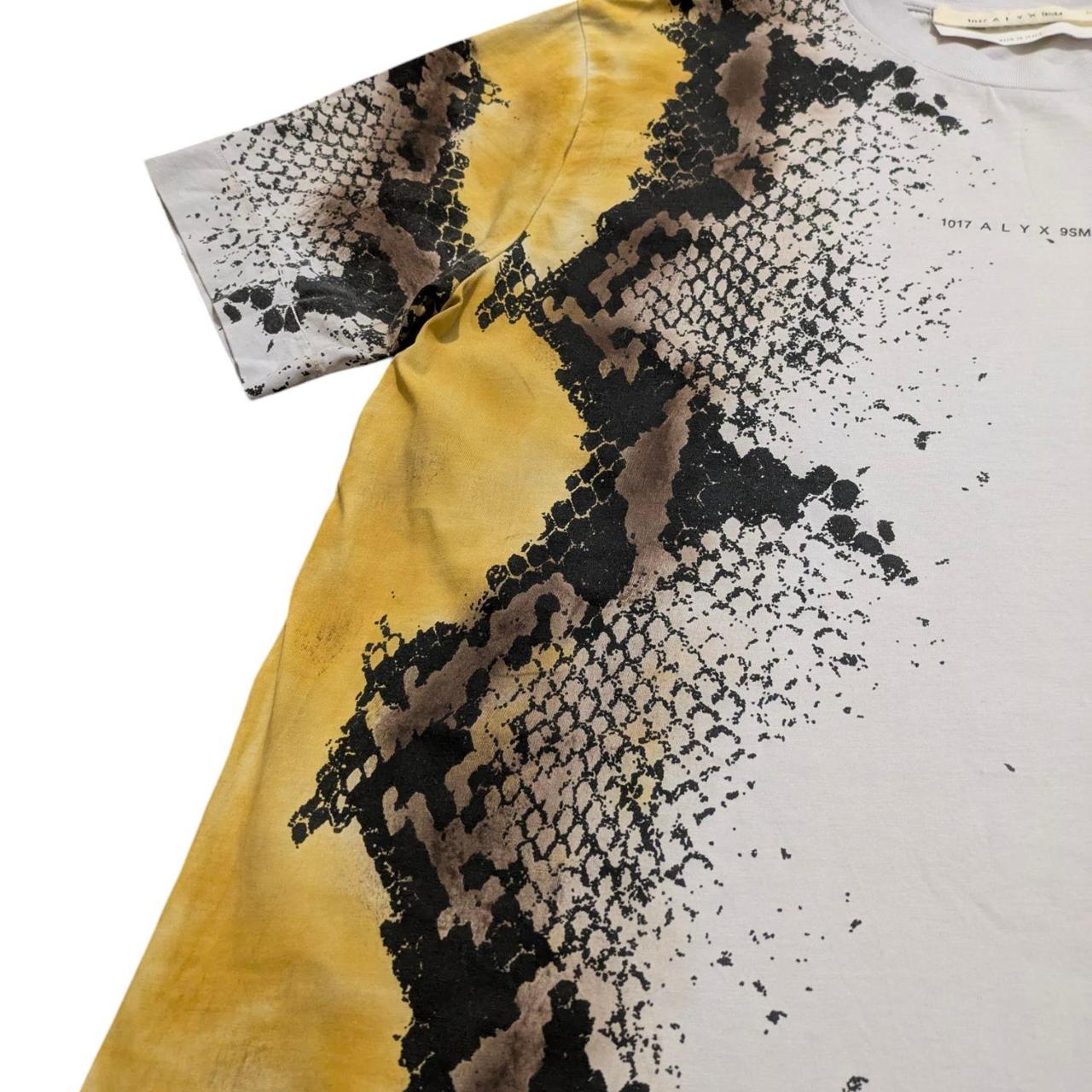 1017 ALYX 9SM T Shirt (M)