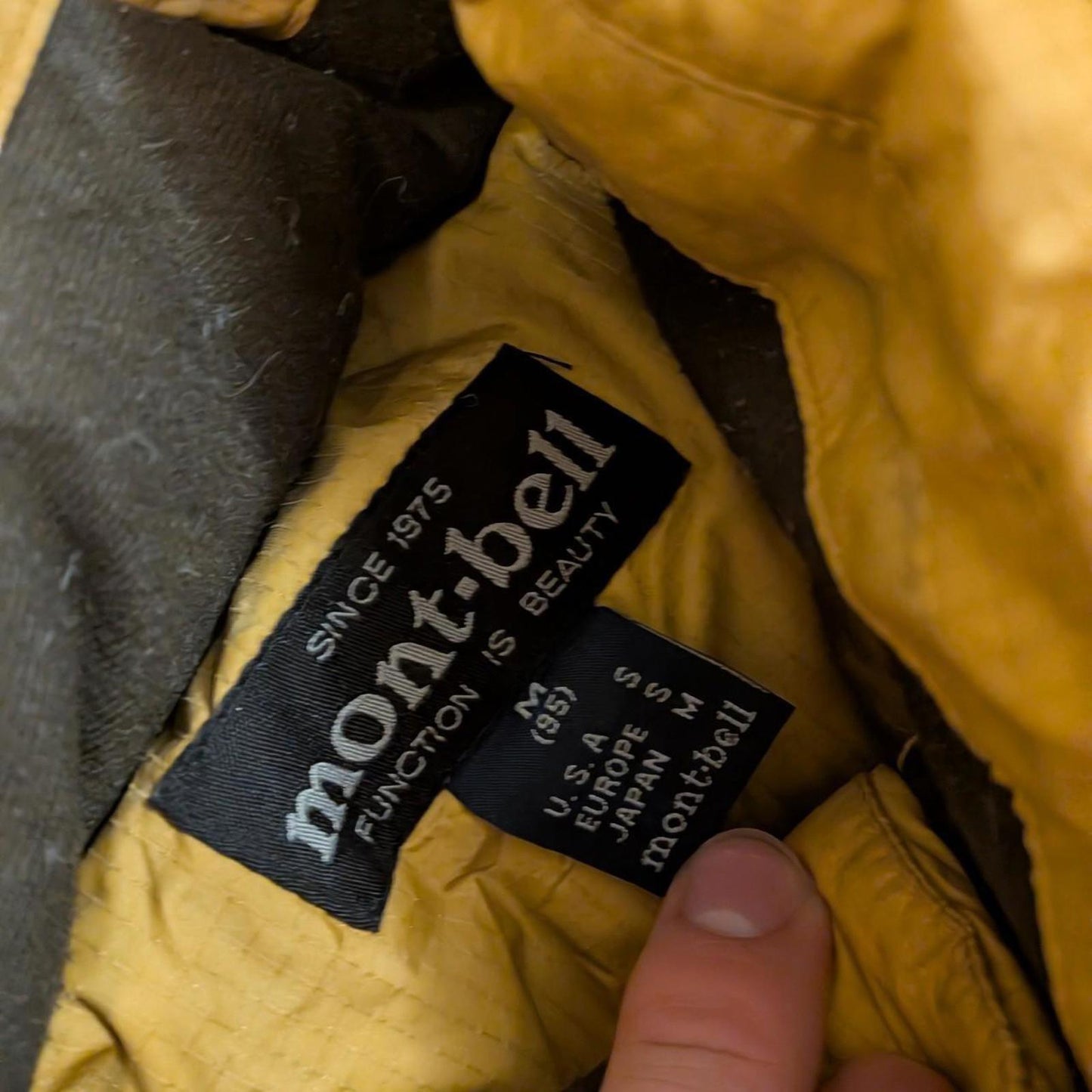 Montbell Puffer Jacket (M)