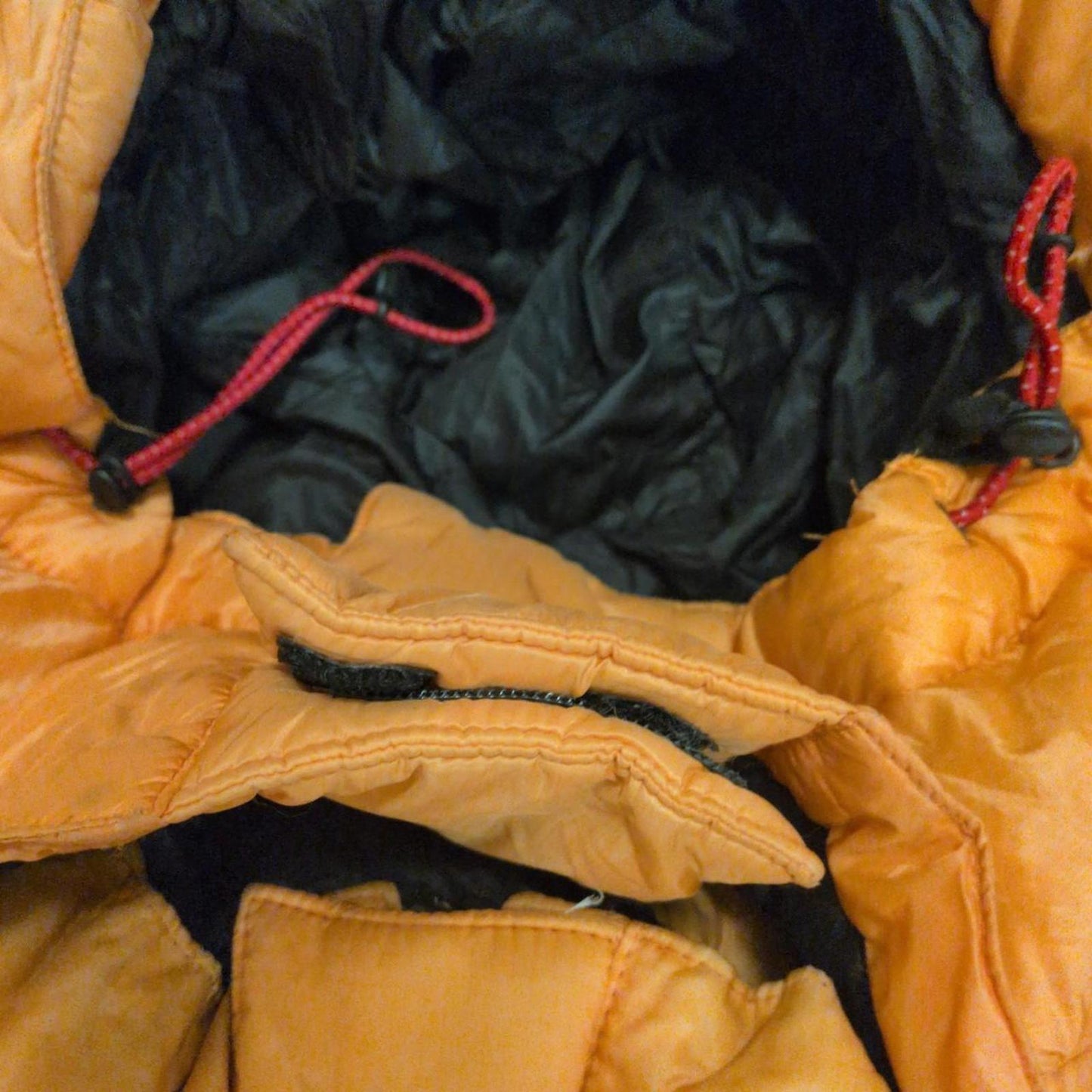 The North Face Puffer Jacket (M)