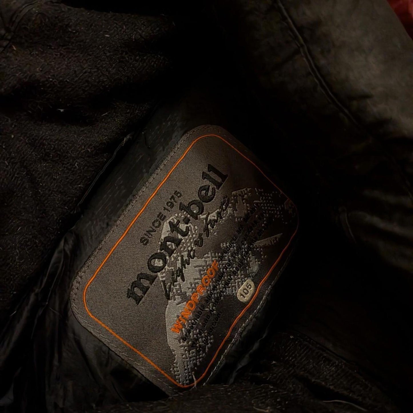 Montbell Puffer Jacket (L)