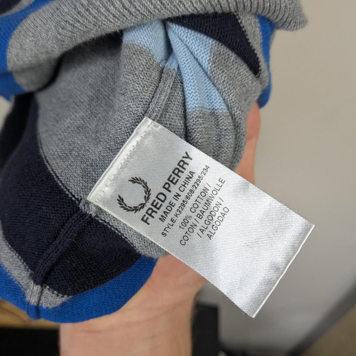 Fred Perry Sweater (L)