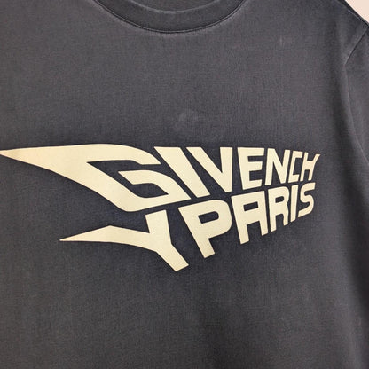 Givenchy T Shirt (M)