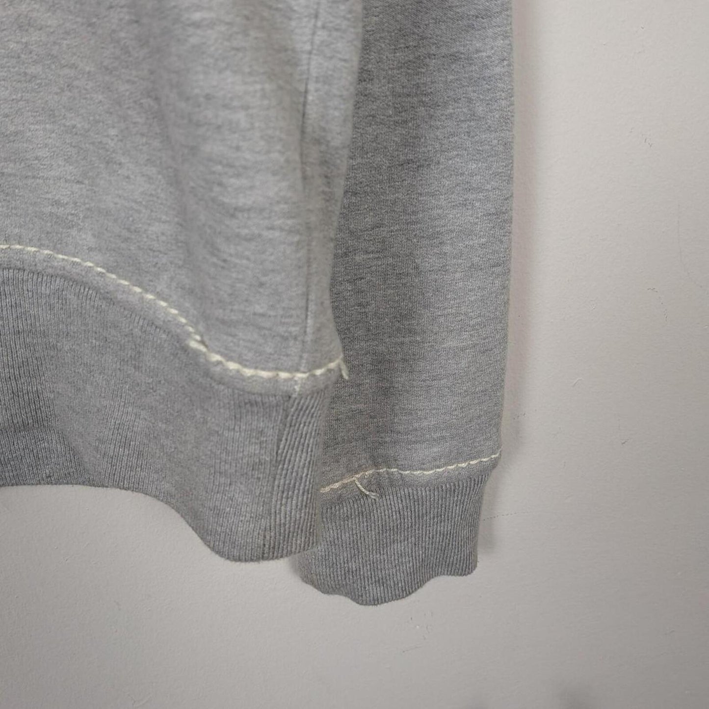 True Religion QT Sweatshirt (XL)