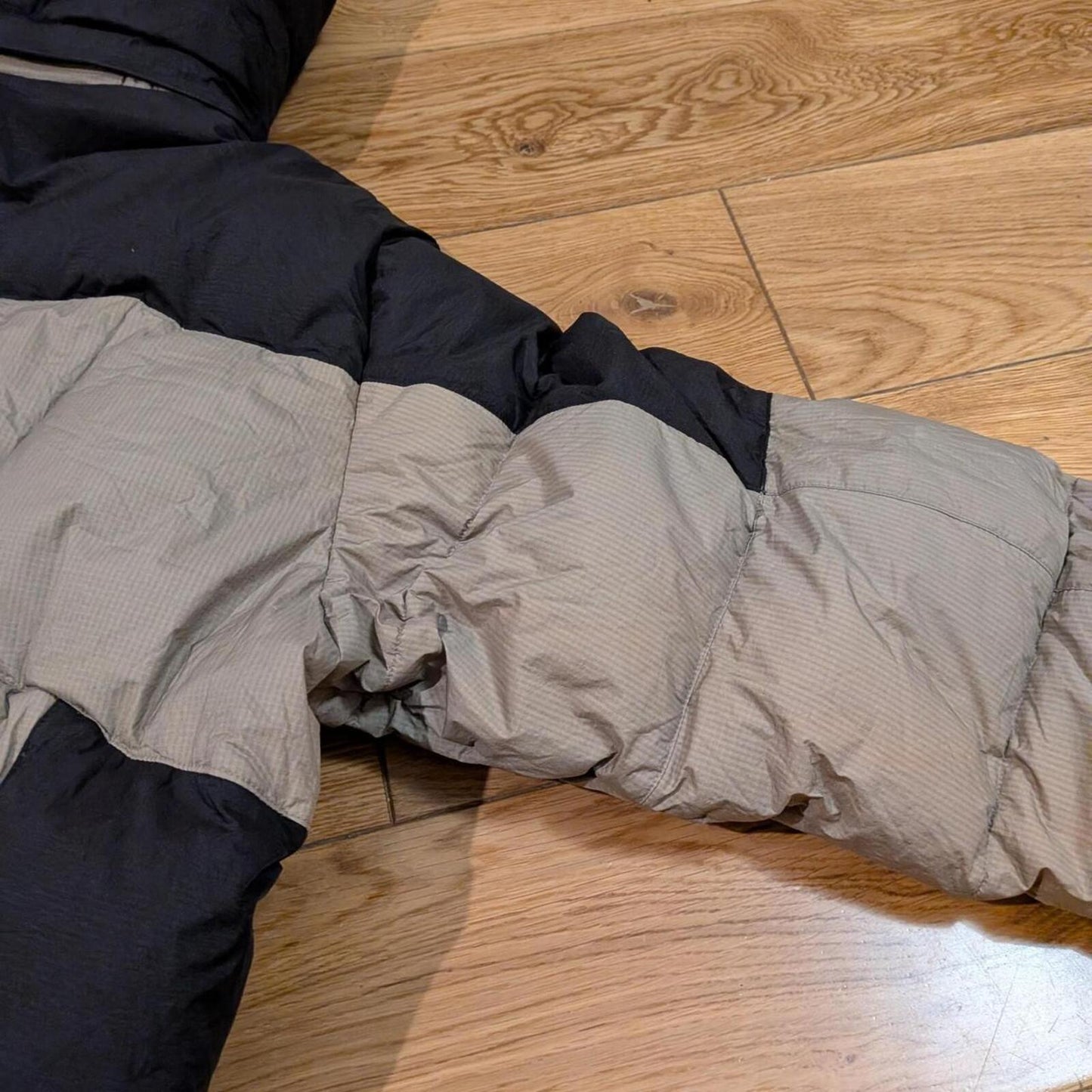 Montbell Puffer Jacket (M)