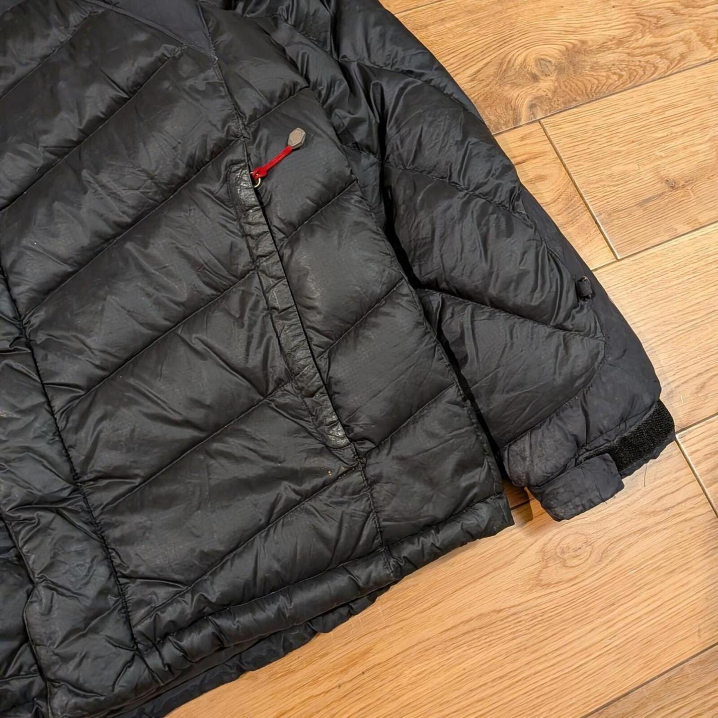 The North Face Puffer Jacket (M)