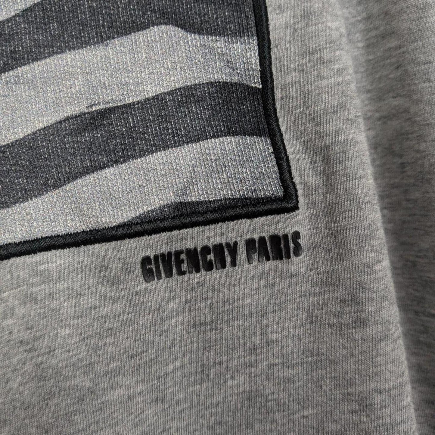 Givenchy USA T Shirt (L)