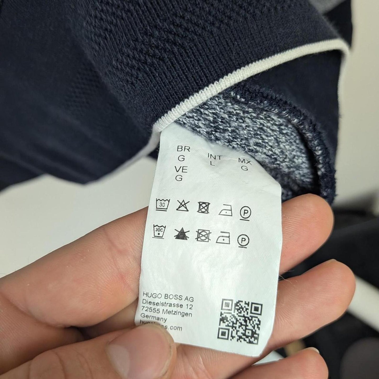 Hugo Boss Sweater (L)