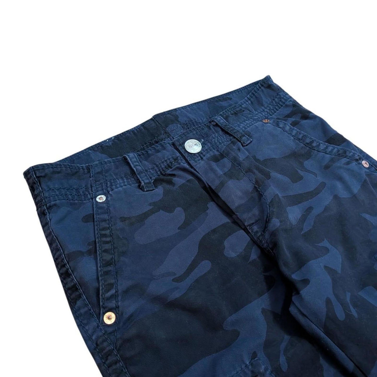 True Religion Cargo Pants (32)