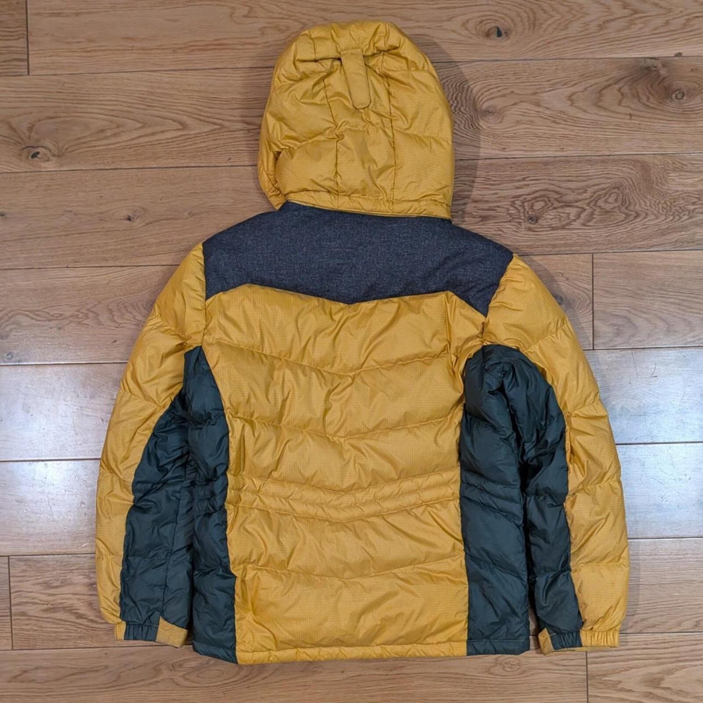 Montbell Puffer Jacket (M)