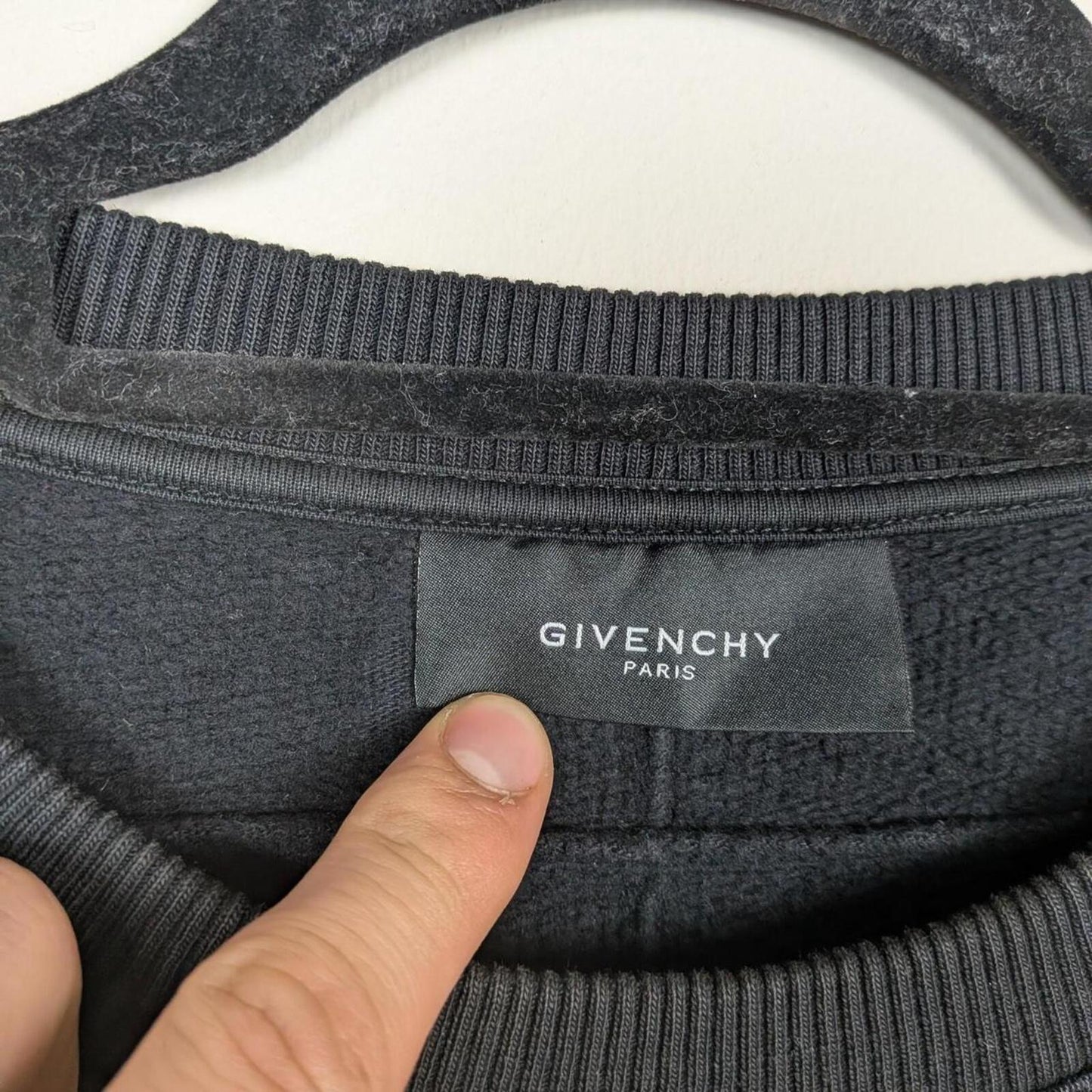 Givenchy Sweatshirt (XS)