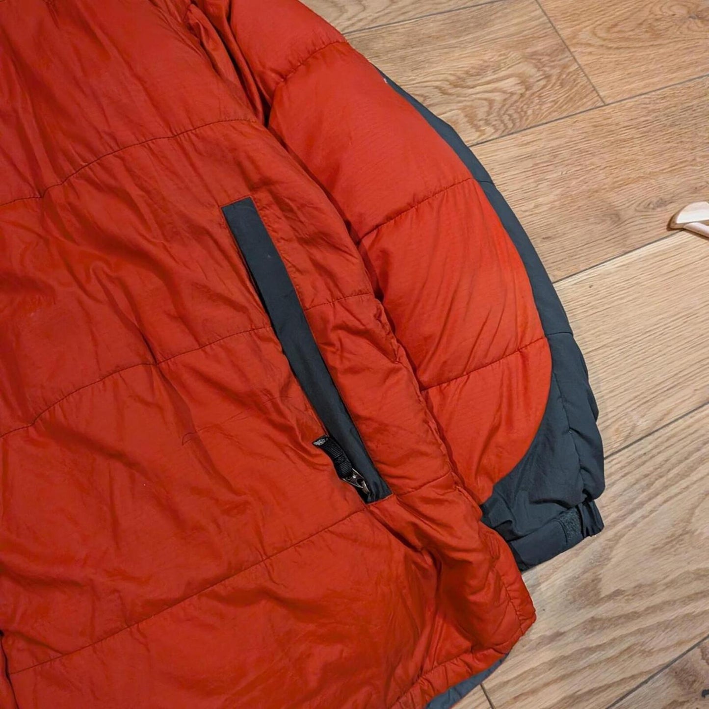 Montbell Puffer Jacket (L)