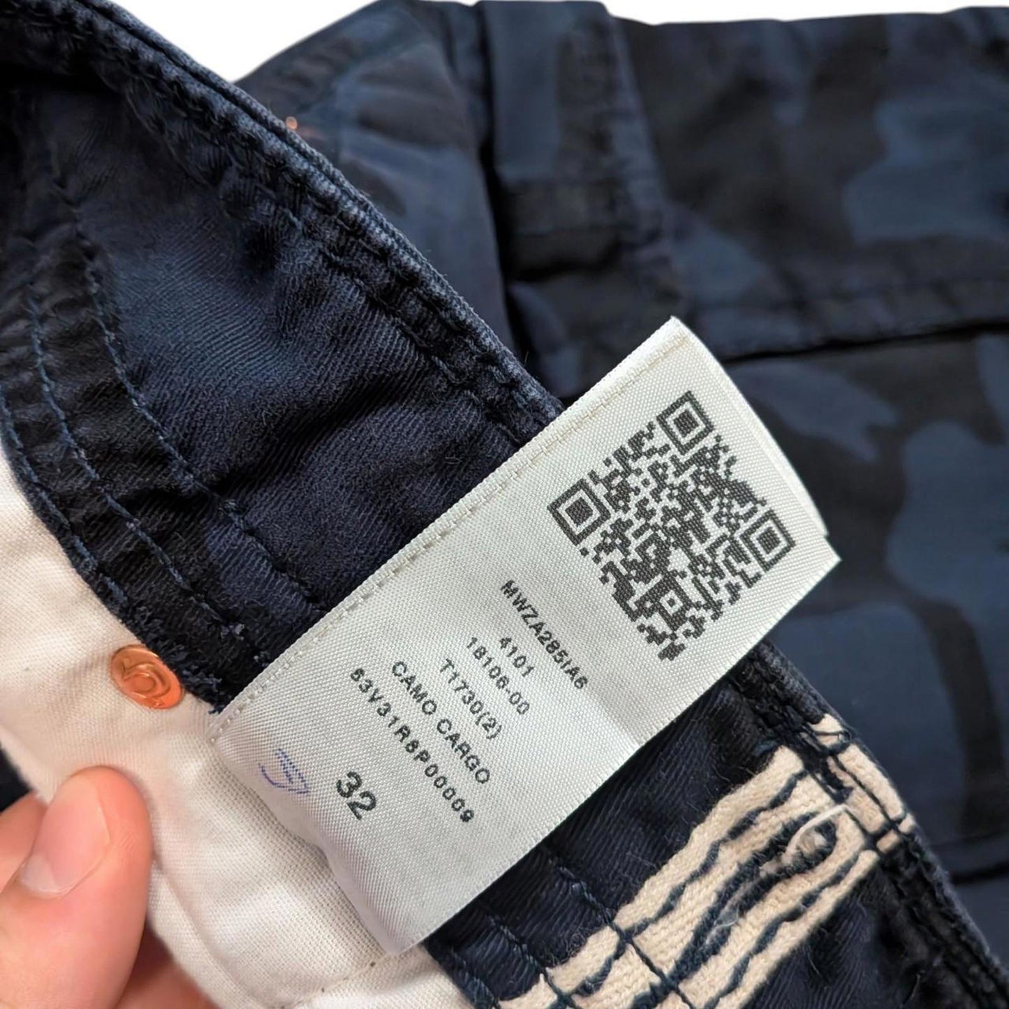 True Religion Cargo Pants (32)