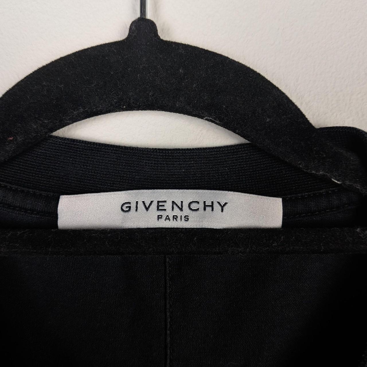 Givenchy T Shirt (XS)
