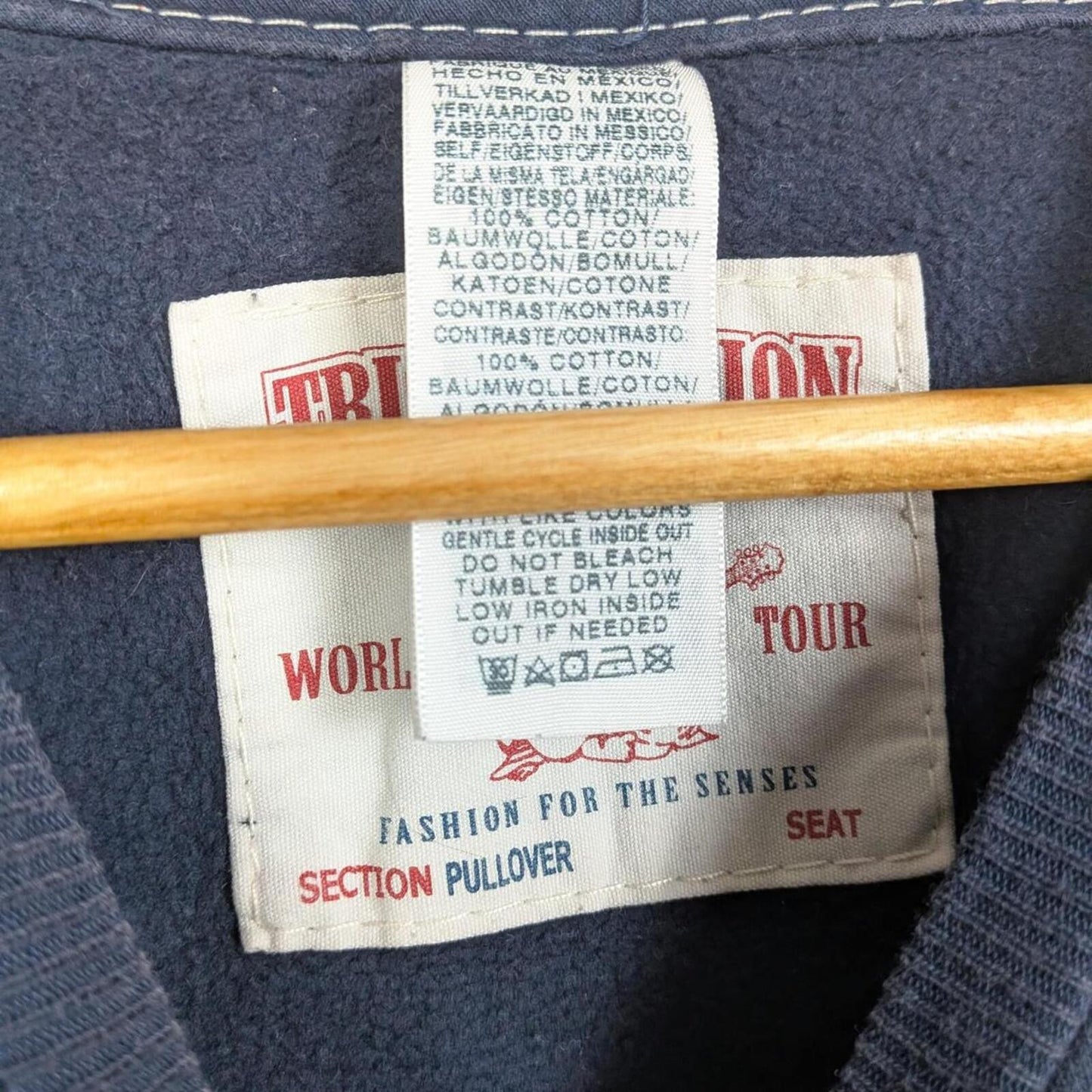 True Religion Sweater (M)