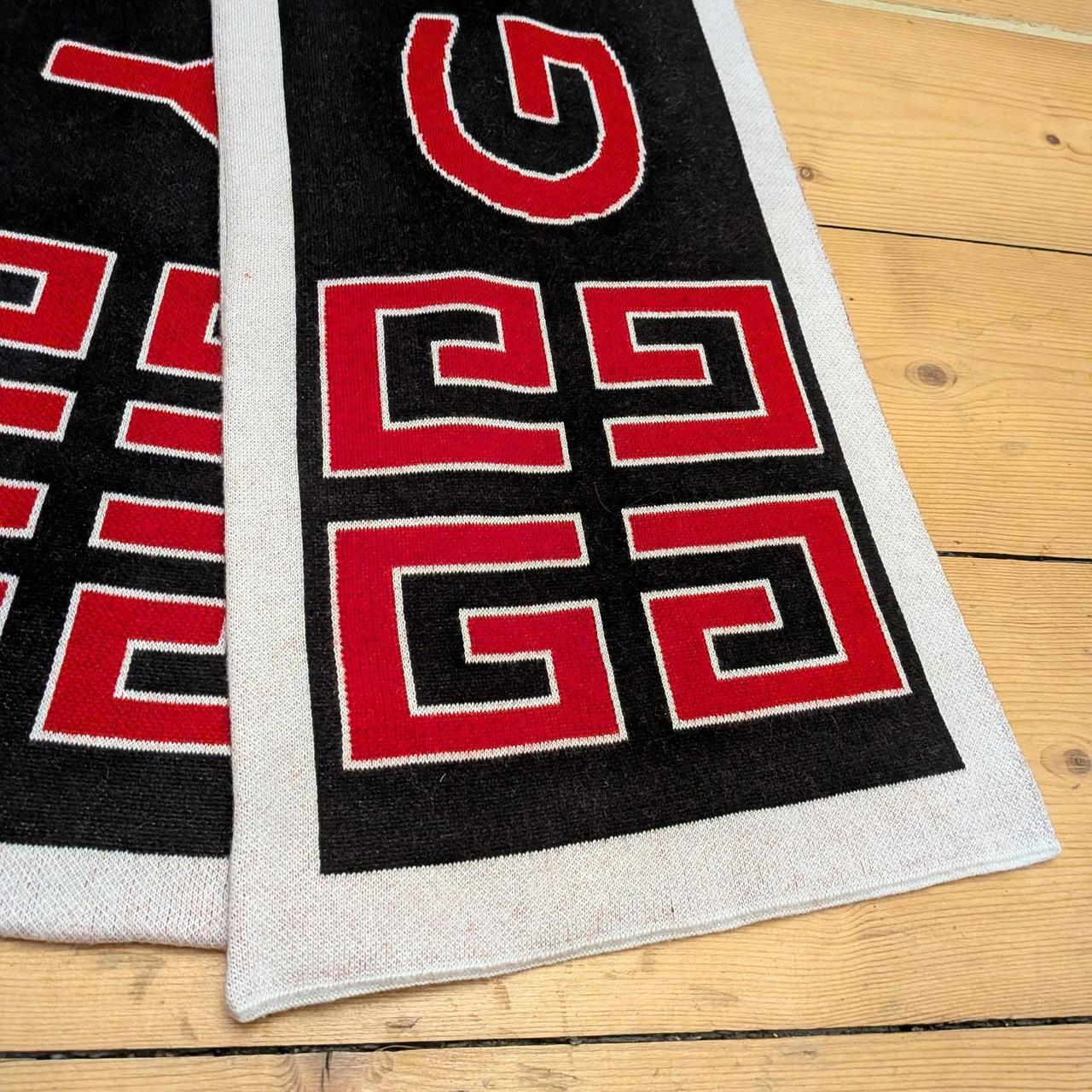 Givenchy Scarf (OS)